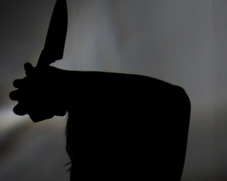 Ilfracombe woman threatened on her doorstep by men with sharp object