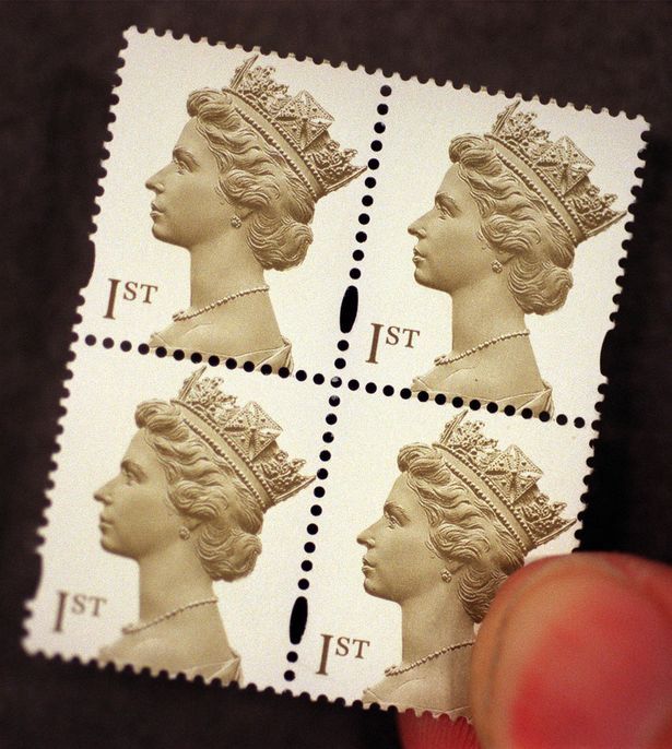 Royal Mail releases last Christmas post dates as Covid disruption hits deliveries