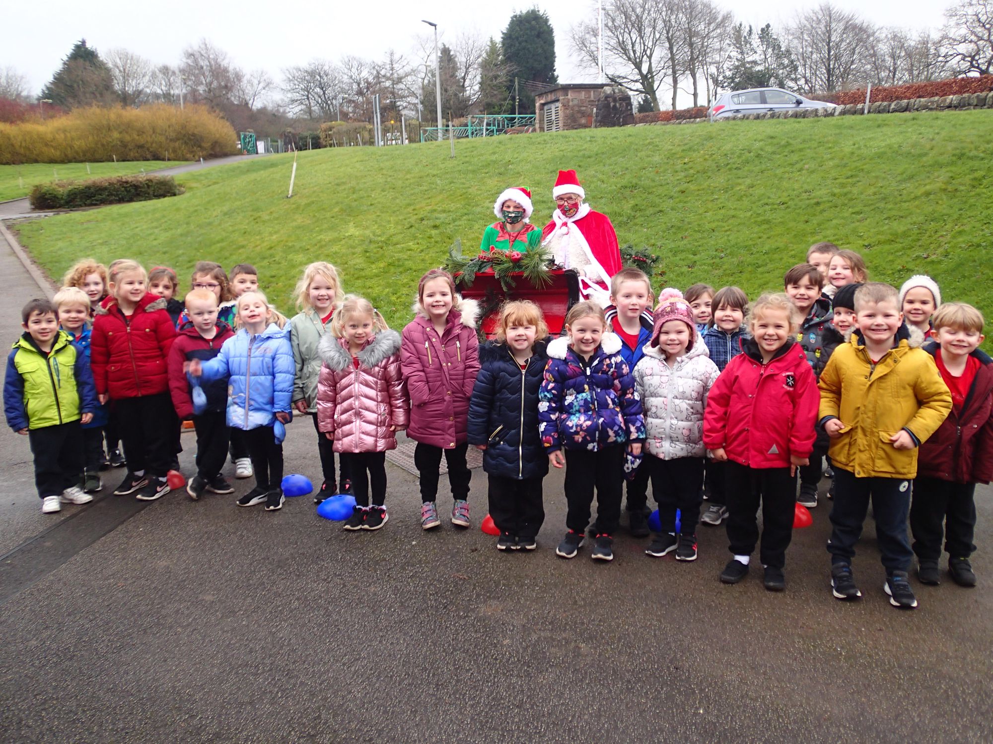 Christmas surprise for primary school pupils