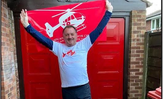 Manchester walker marks accident anniversary by fundraising for charity