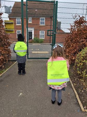 Fernwood school pupils receive hi-vis kit bags for Road Safety Week