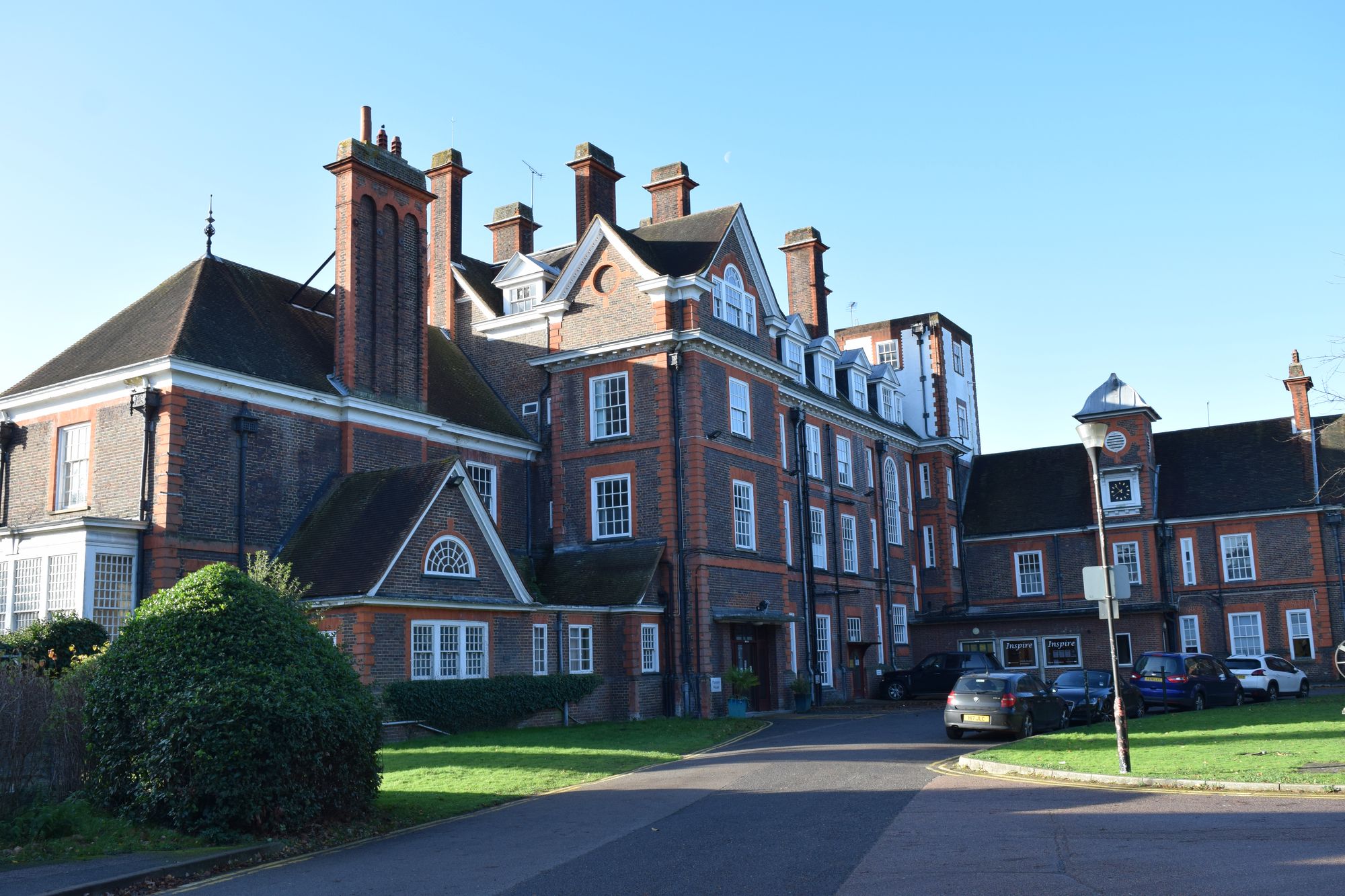 Brooklands College community take on NHS fundraising challenge