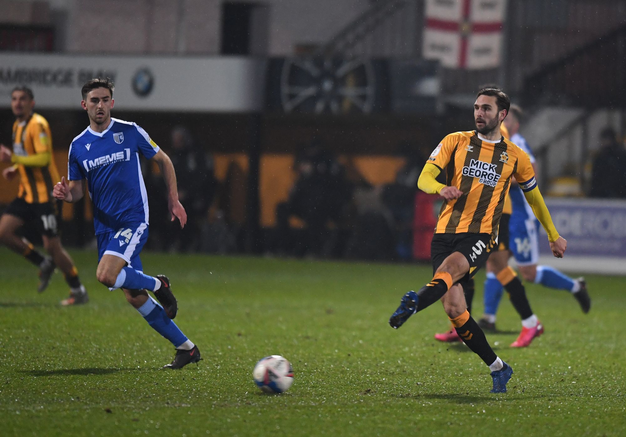 Cambridge United captain Greg Taylor believes League Two leaders have a 'real close-knit' squad this season
