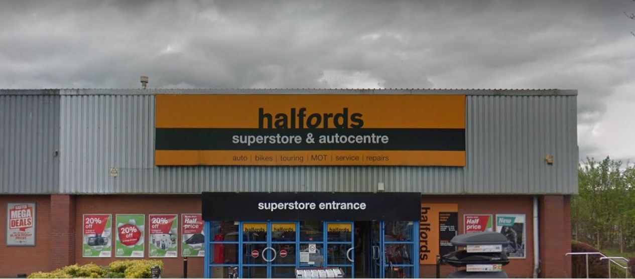 Pontypridd hit with a double whammy as Halfords and HSBC announce closures