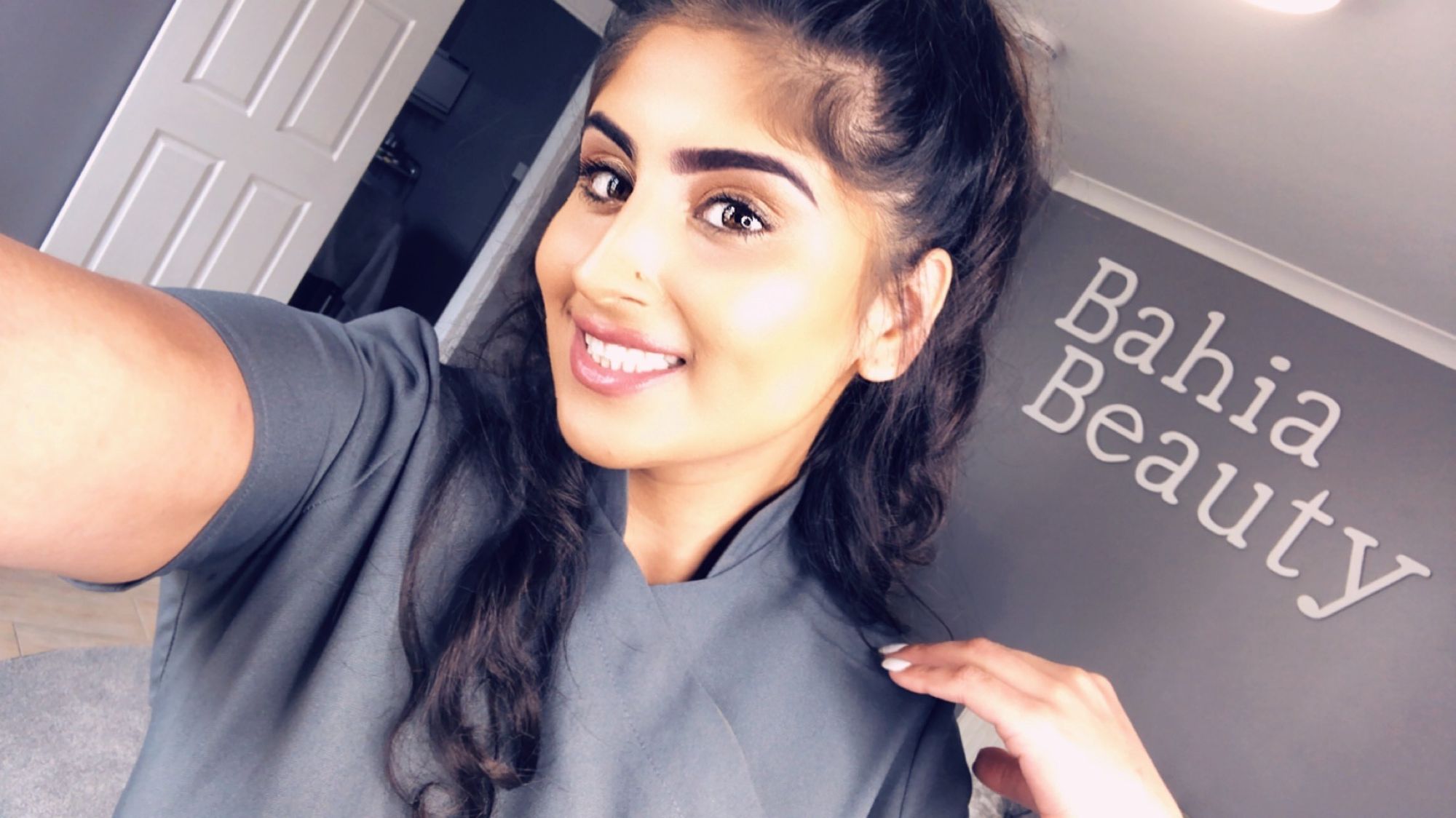 Cancer battle inspires Pontypridd teenager to achieve her own beauty business