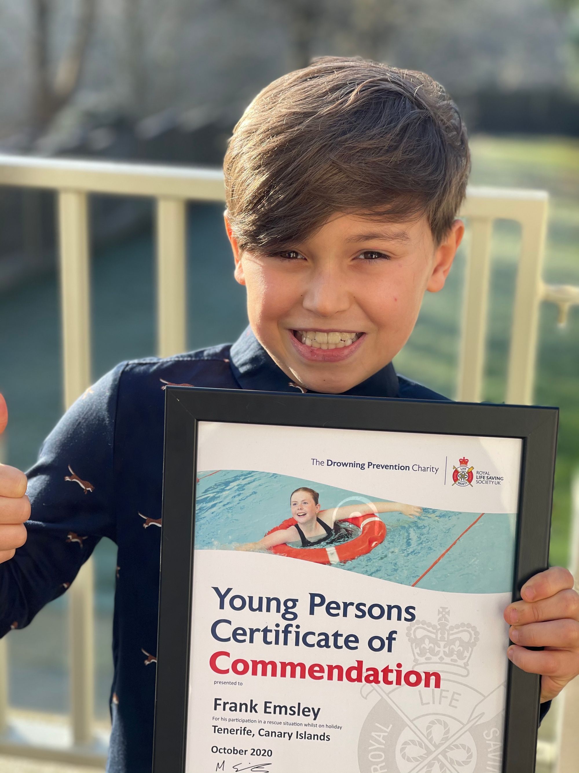 Nine-year-old hero awarded for his lifesaving action