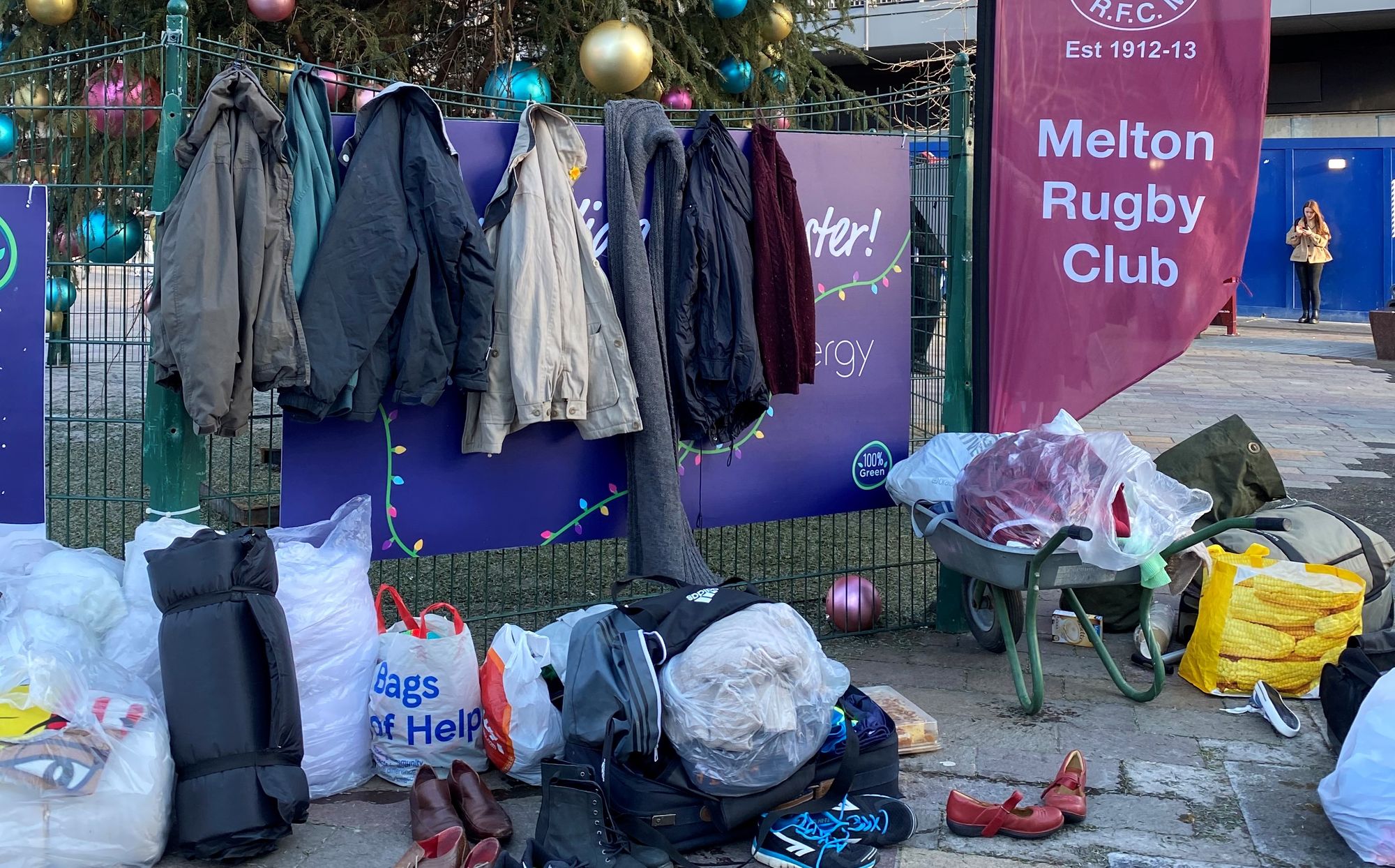 Leicester homeless benefit from from local rugby club donation