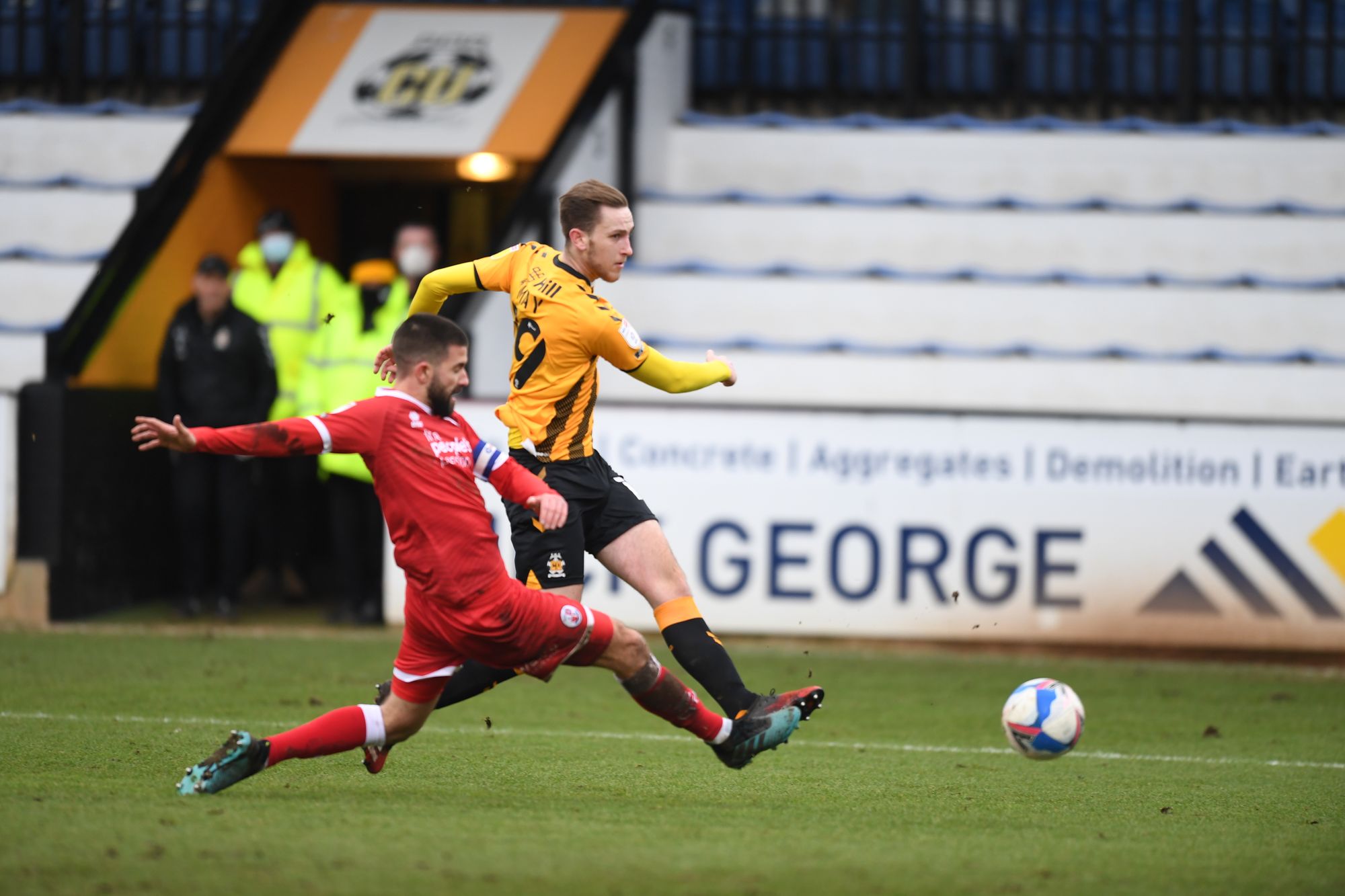 Mark Bonner praises 'clinical' Cambridge United after League Two leaders record victory against Crawley Town