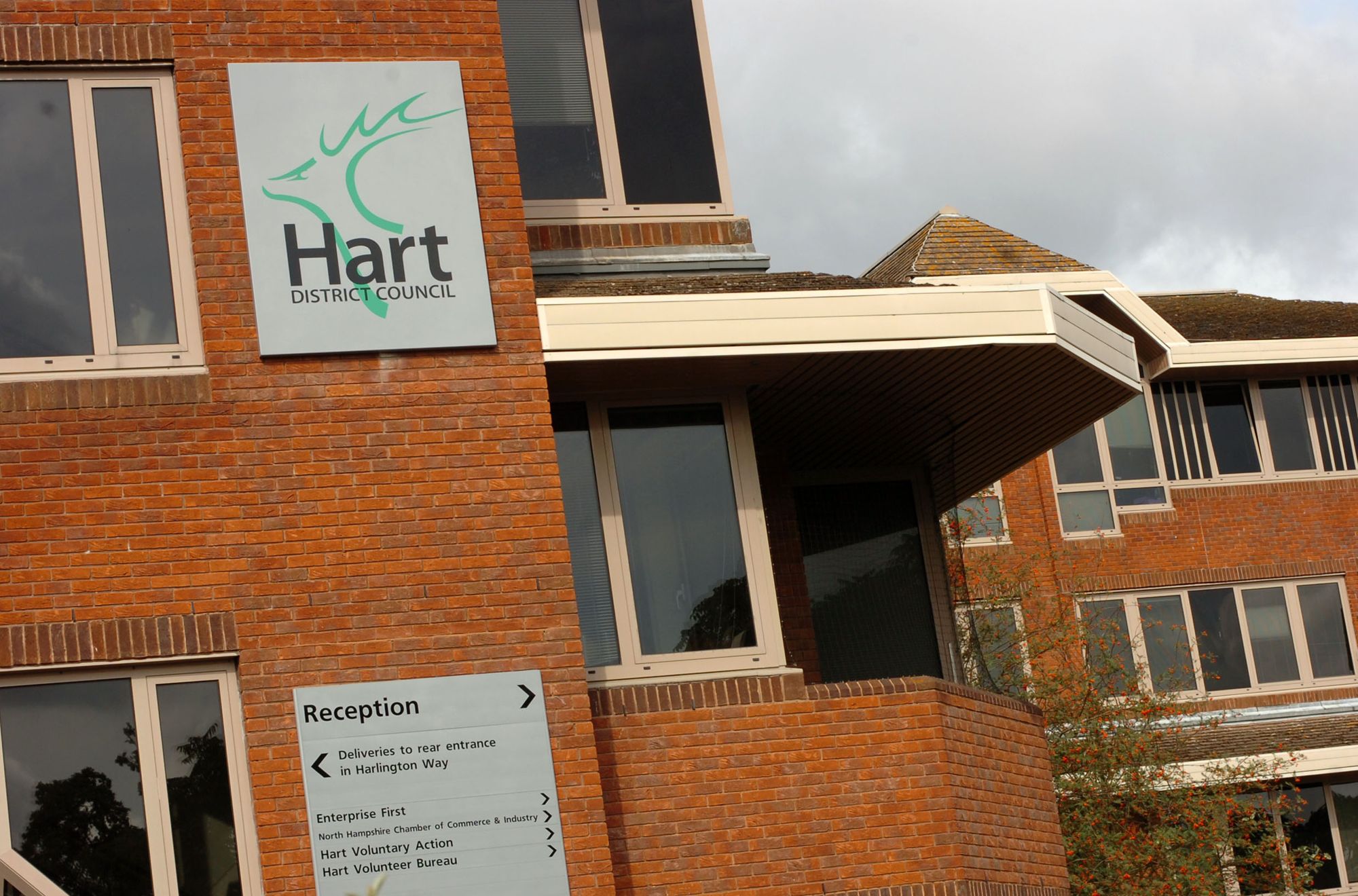 Hart Council praises community volunteers who have stepped up during third lockdown