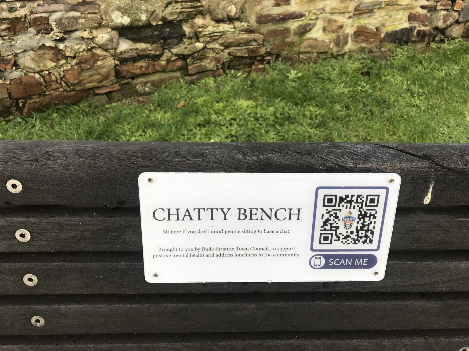 First 'chatty benches' installed in Bude to encourage people to talk about their mental health