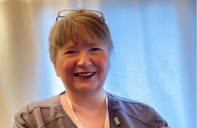 Fife nurse collects Healthcare Hero Award for going above and beyond during pandemic