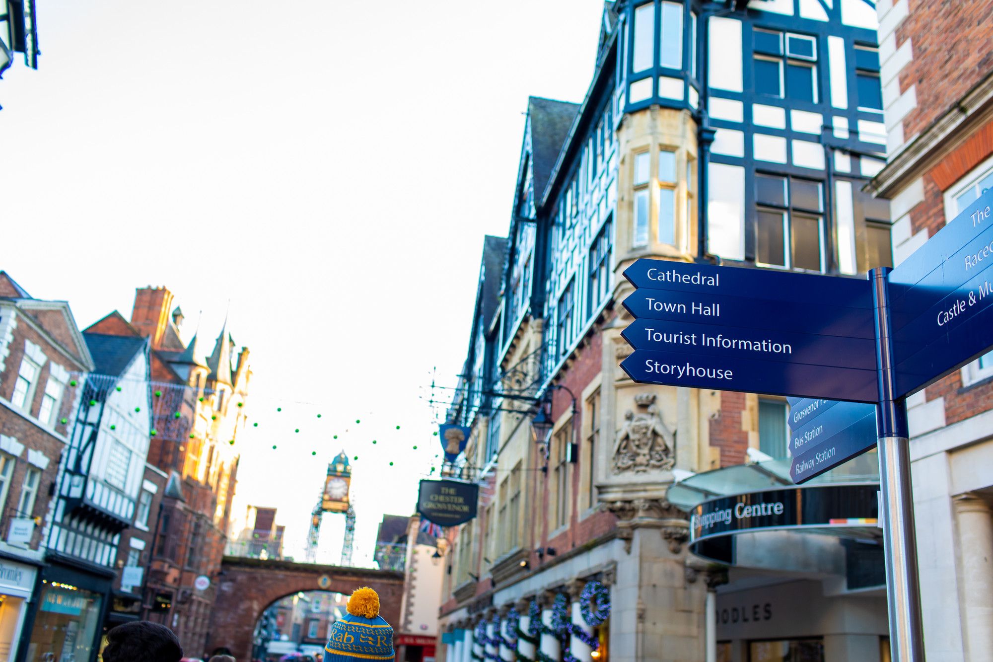 MP joins Chester University Students for tourism discussion