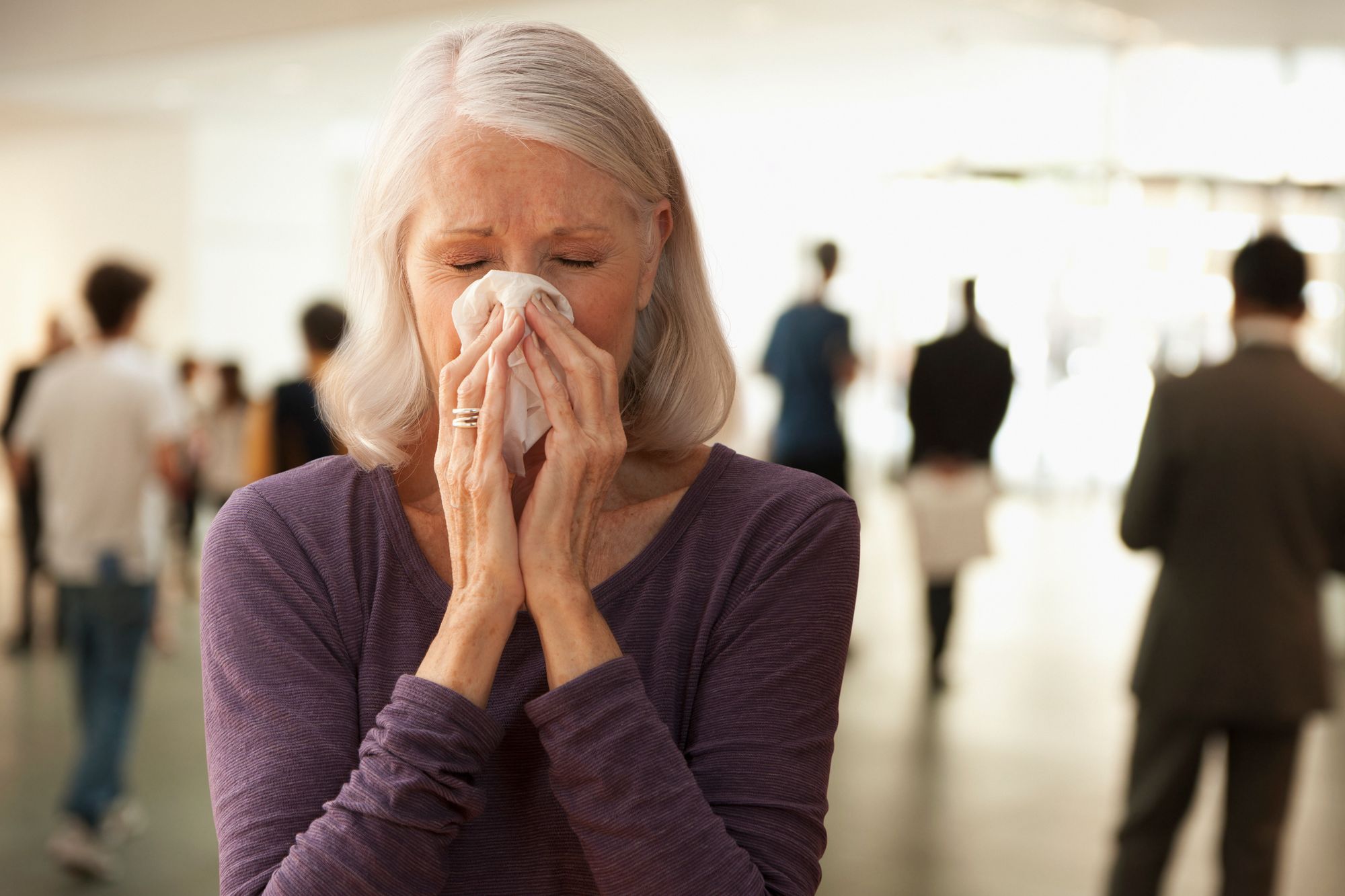 Health chiefs urged to update official Covid-19 symptoms watch list