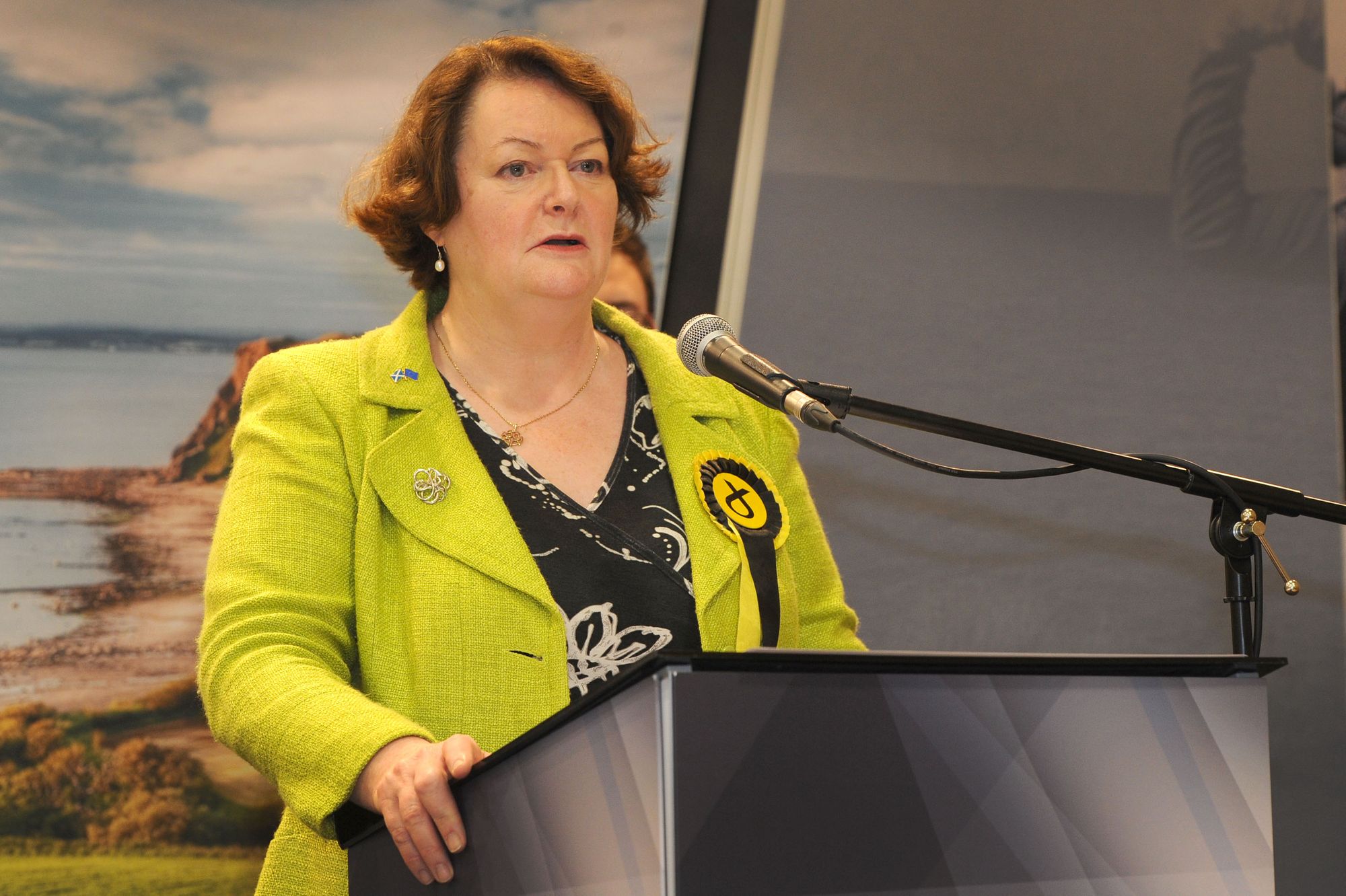 Ayrshire MP calls for more support of aviation, travel and tourism firms