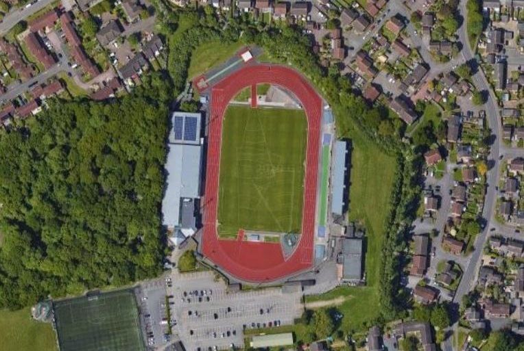 Chelmsford football club receive £1000 donation from local homebuilder