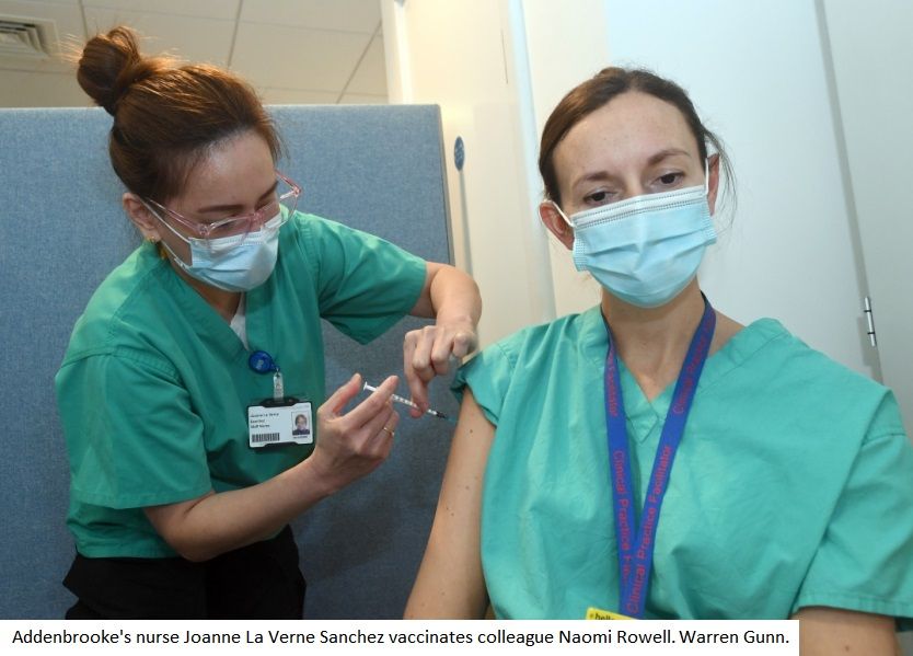Should councillors and community champions go door to door to prompt people to get vaccinated?