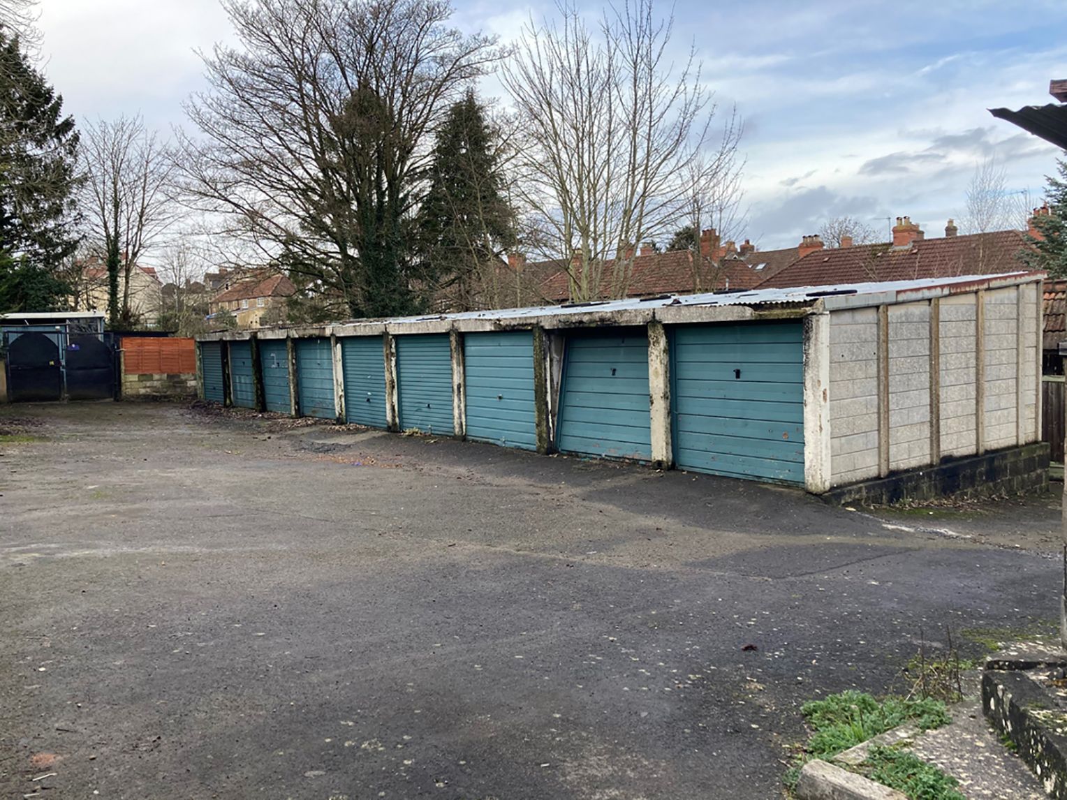 Frome garages with 'clear potential' go on sale