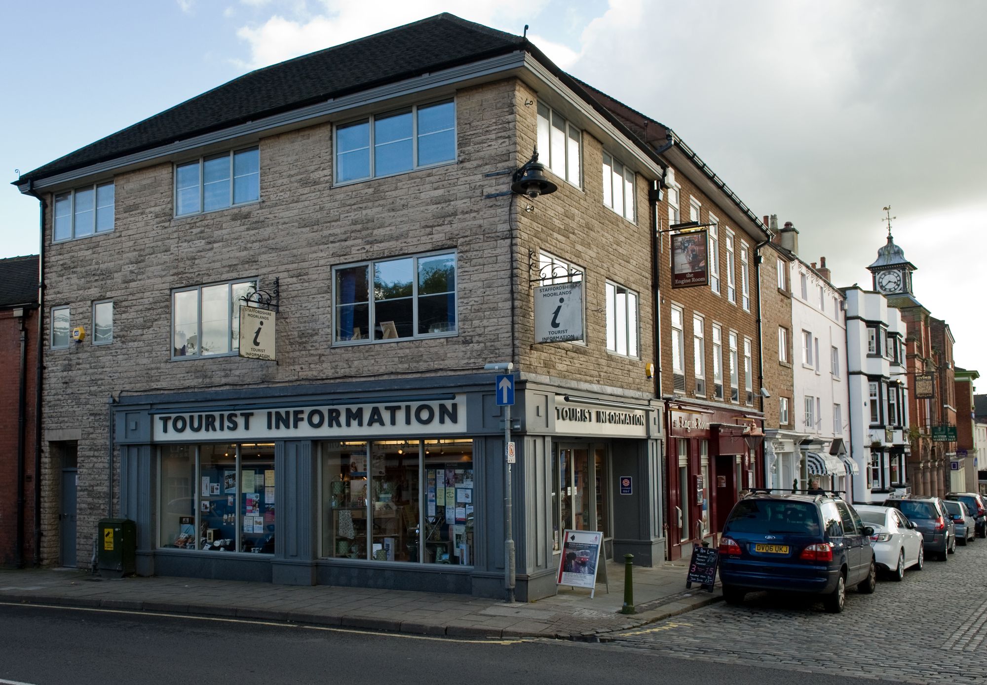 Plans lodged to turn nightclub and former offices in Leek into 12 apartments