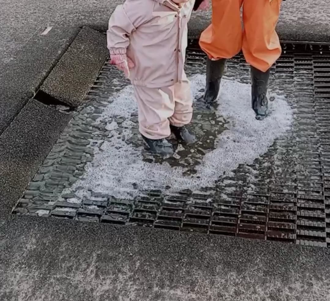 Families hit out at problems with new playground