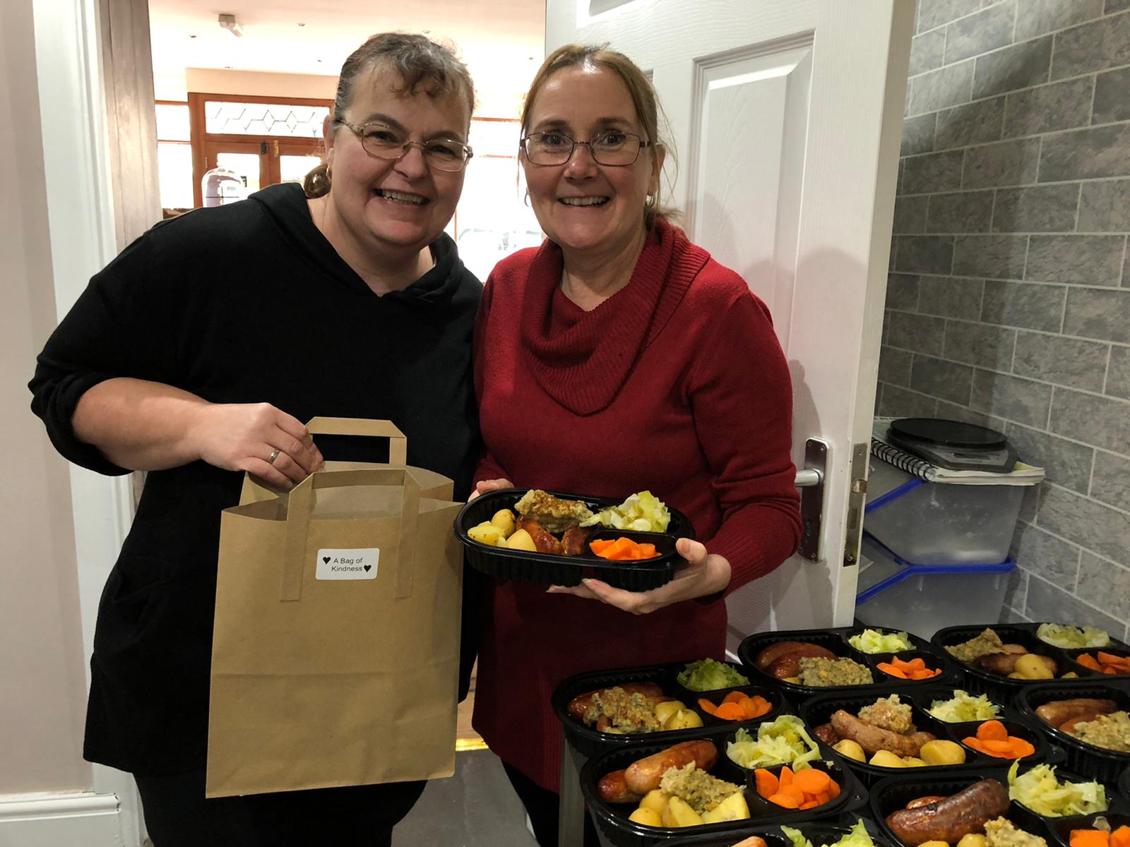 Whitland coffee shop delivering hot meals to community during lockdown