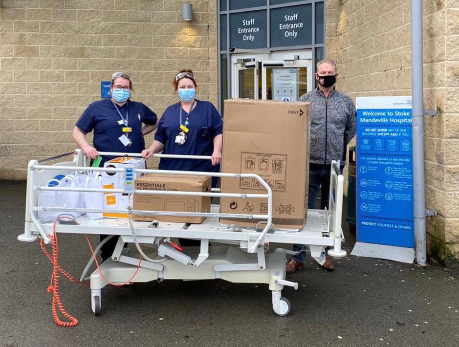 Buckinghamshire Freemasons pamper Stoke Mandeville staff