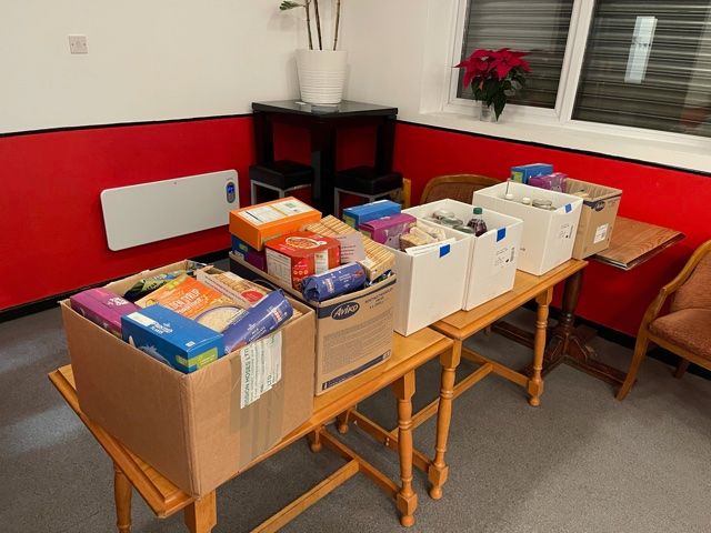 Widnes rugby club deliver food and meals to their community