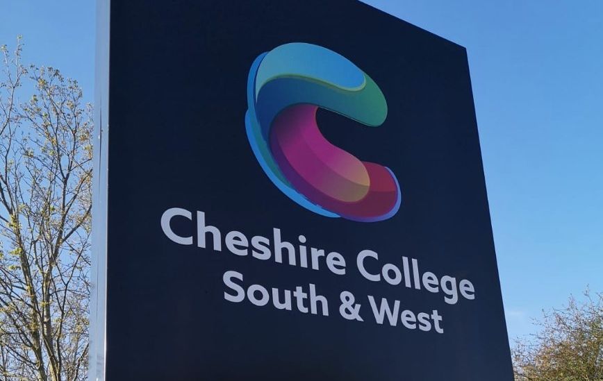 Cheshire College launches virtual mission to the moon