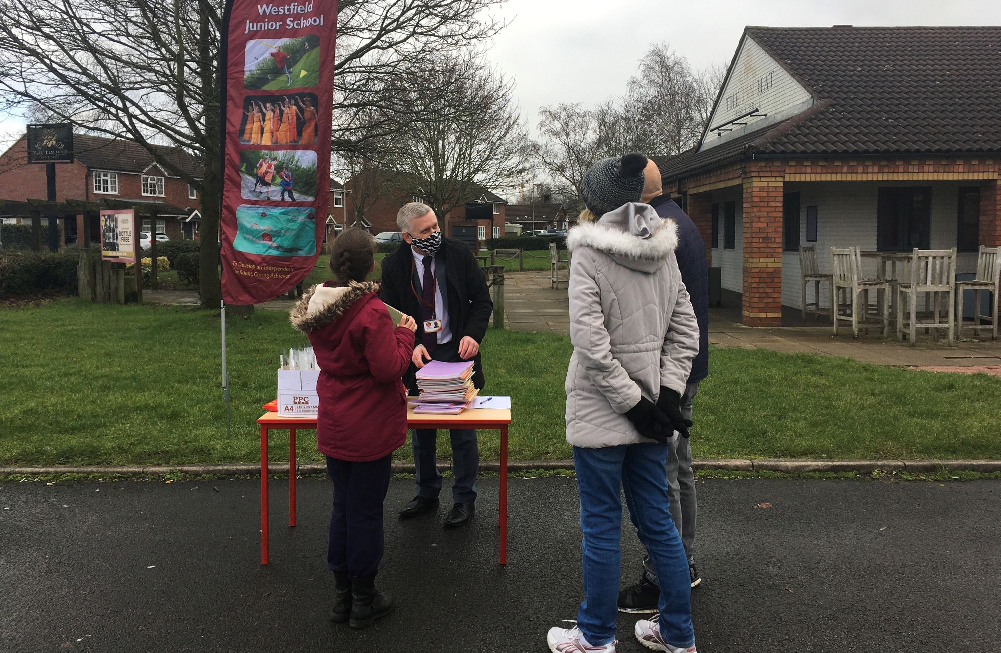 Hinckley junior school provides free stationery 'pop-up' sites for pupils
