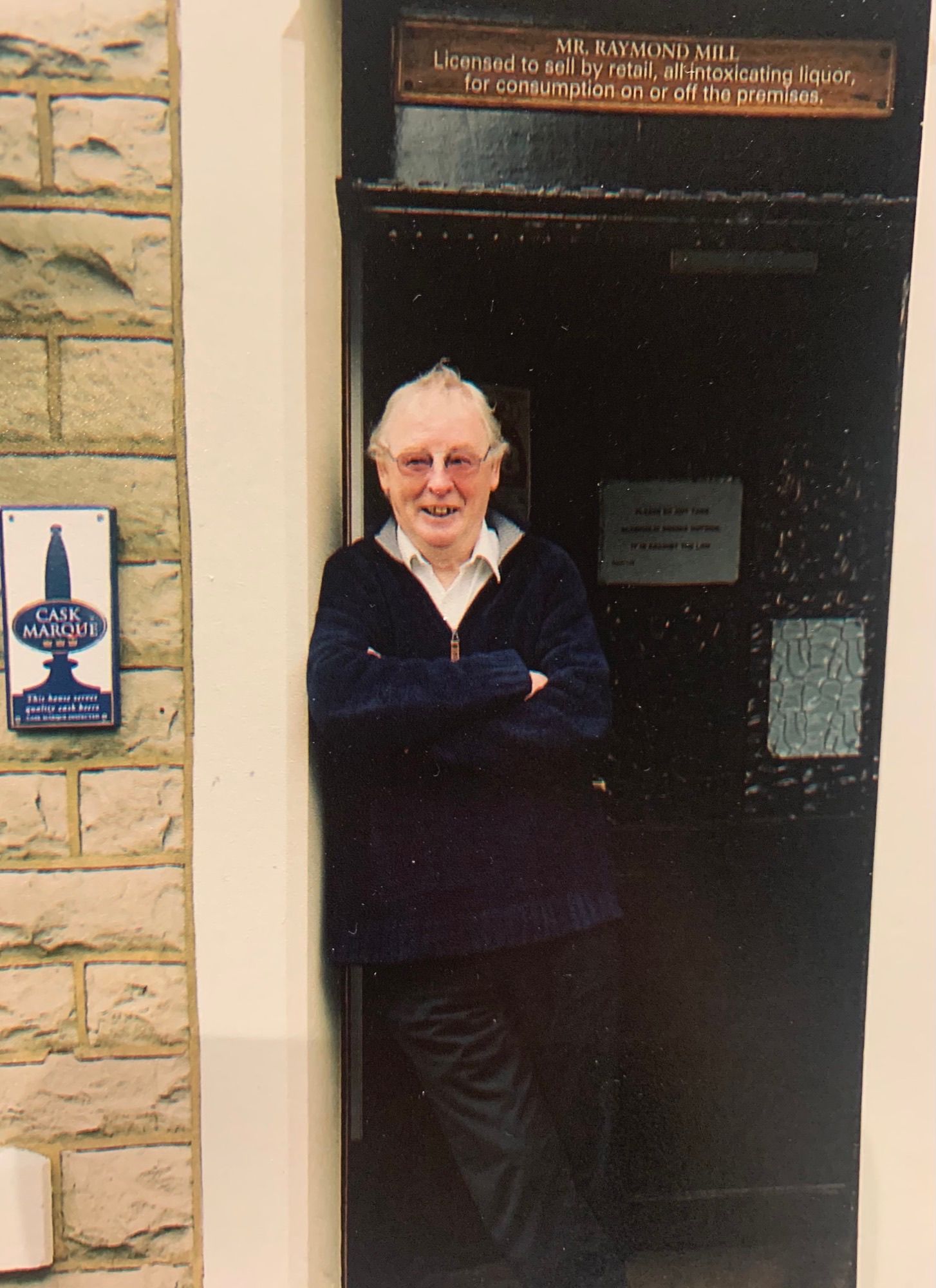 Tributes to former Haslingden pub landlord Ray Mill