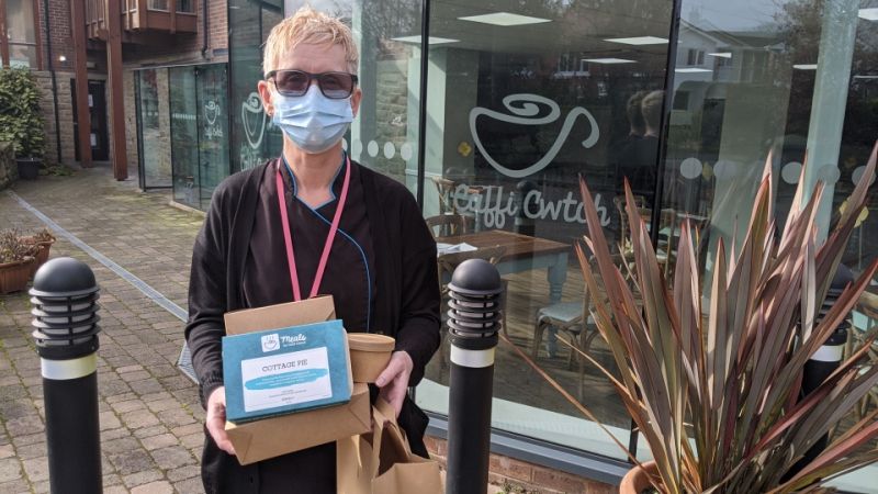 New meal delivery service launched by Wrexham hopsice
