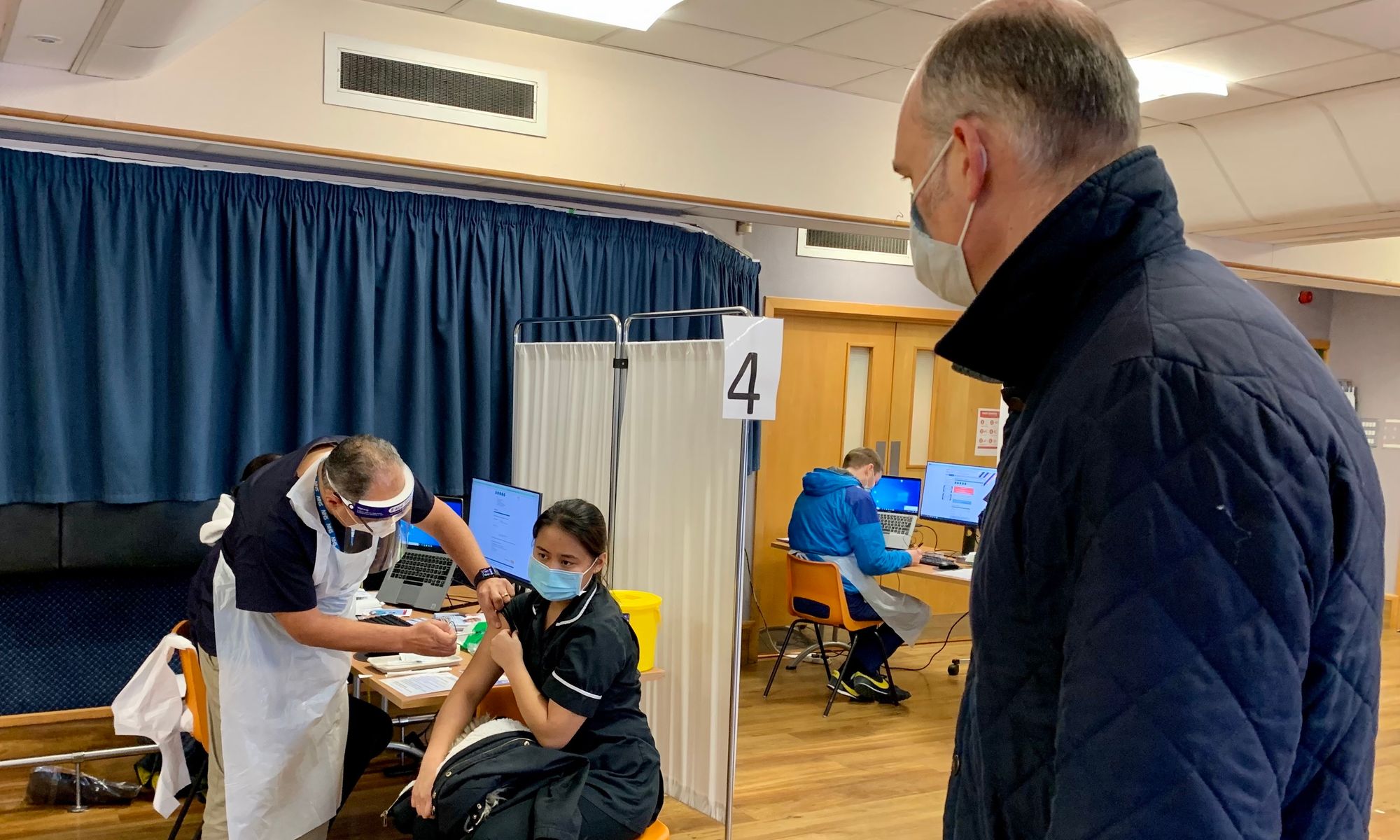 'Amazing feat': MP reacts to latest coronavirus vaccine roll-out numbers for Hart, Rushmoor and Farnham