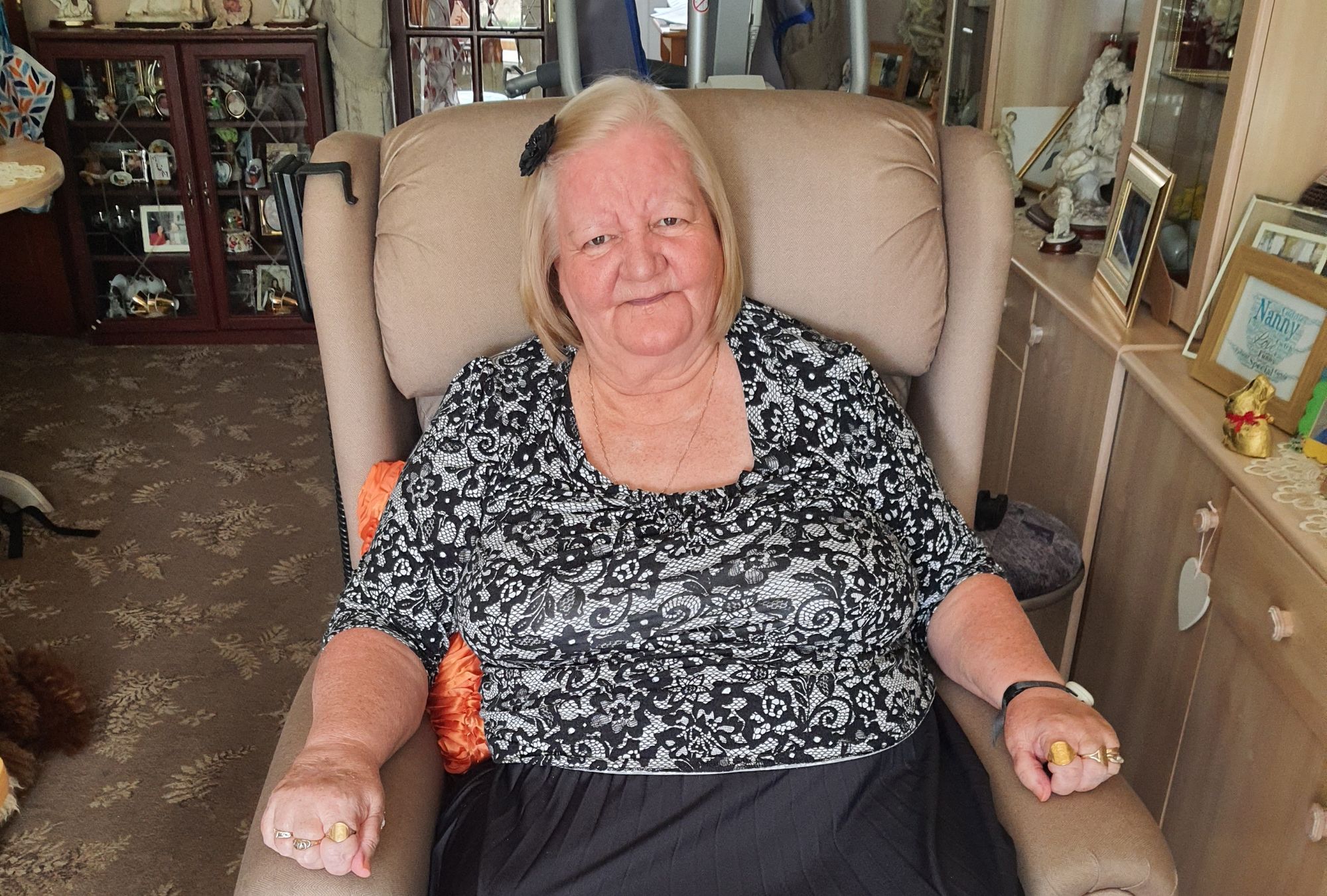 Optician's home visit helped save Rhondda woman's deteriorating eyesight