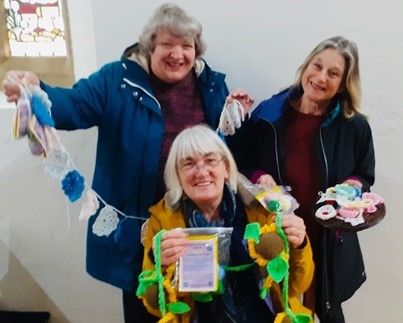Teignmouth craft project celebrates key workers and care homes