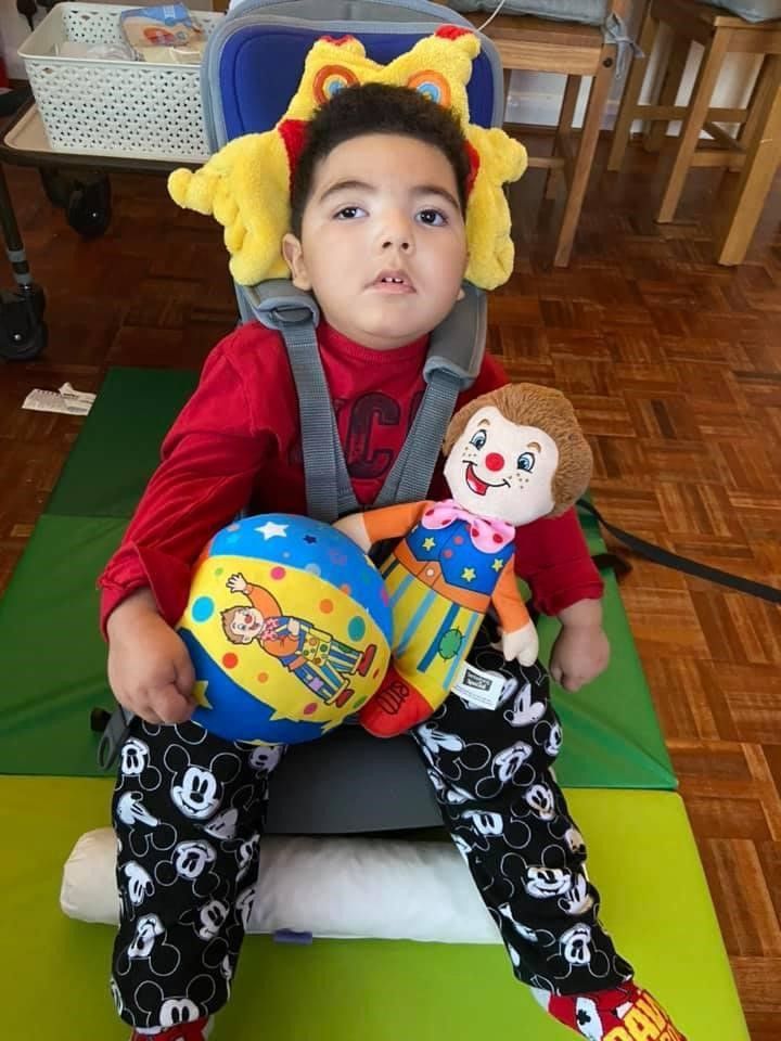 Putney family fundraise to pay for three-year-old's Cerebral Palsy treatment