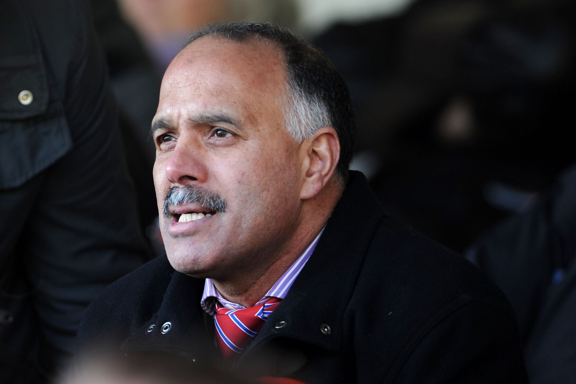 'We need to carry on, but not with loans' says Aldershot chairman Azeem