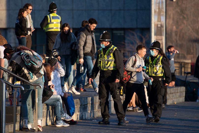 Cardiff Bay's Oval Basin steps fenced off to stop people gathering in groups