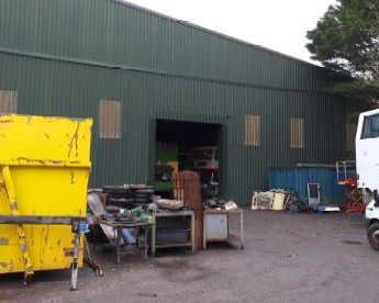 Classic cars in Winkleigh get extra protection in new storage space