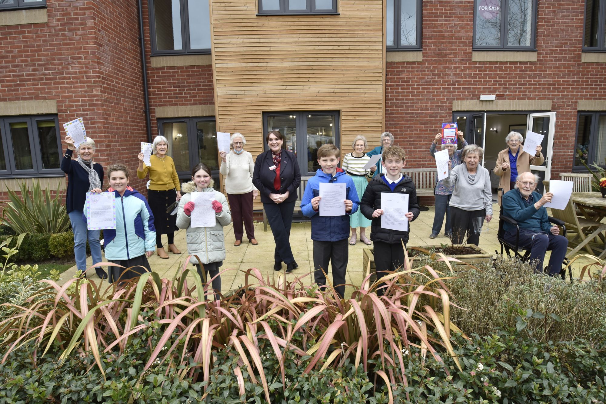 Ashbourne primary school pupils send handwritten letters to retired residents
