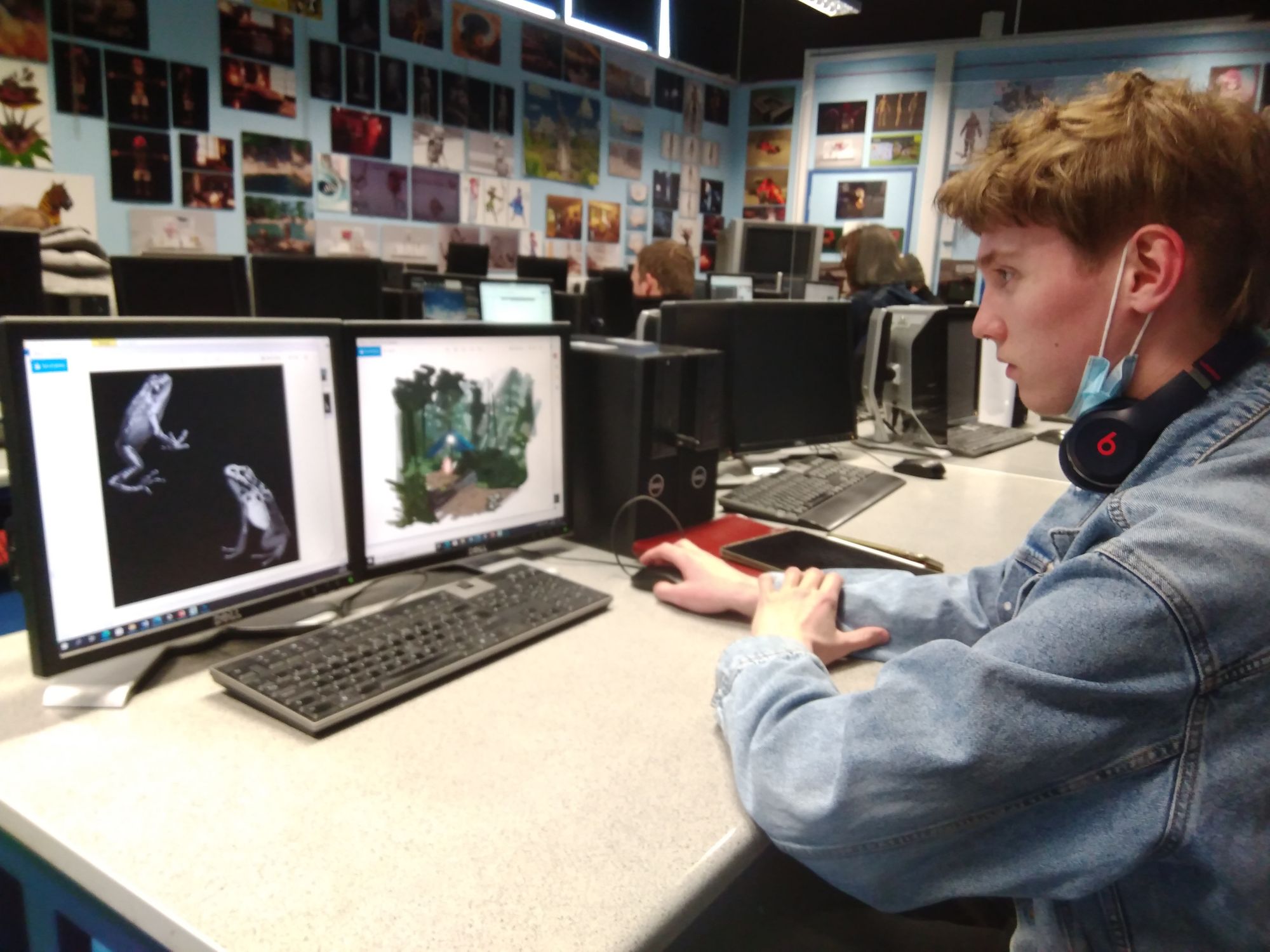 Game design students in Camborne help zoology colleagues with virtual jungle field trip