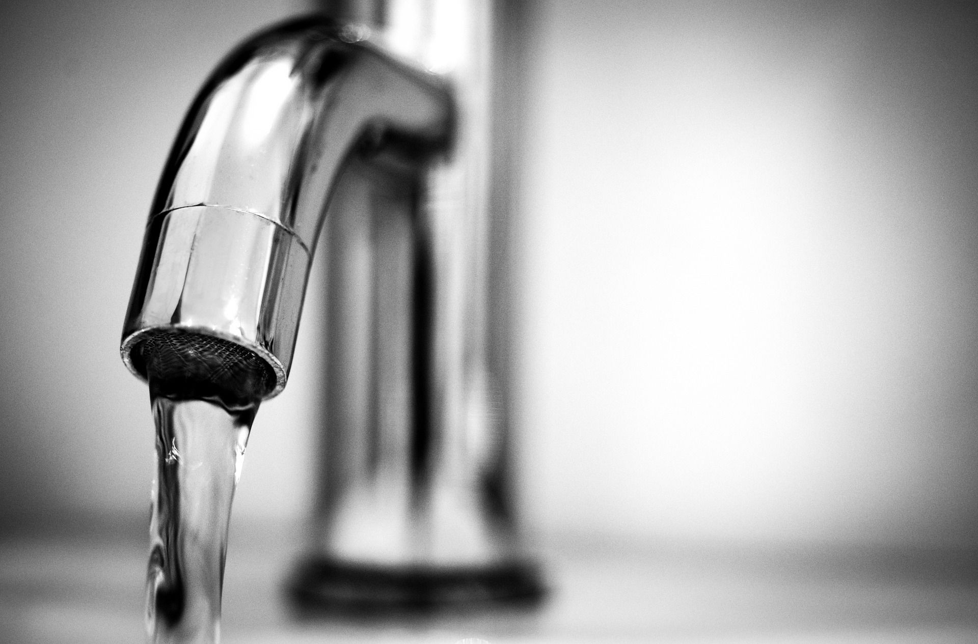 Work to restore water supplies to an estimated 500 homes near Whitland after burst pipe