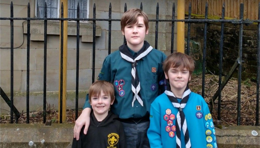 Crawshawbooth Beavers and Cubs bring care home cheer