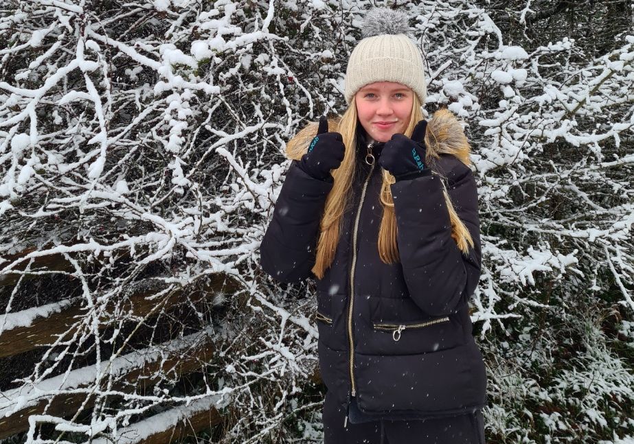 Tenterden student's winter walk for cancer charity