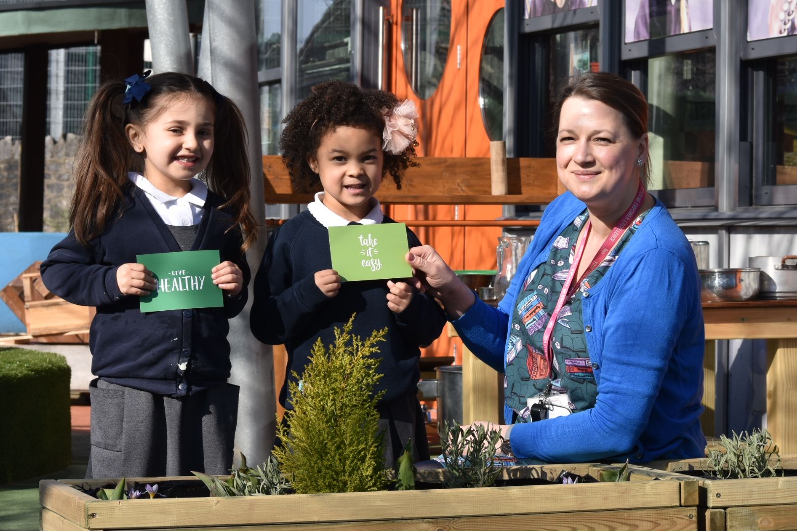 Generous donation helps Torquay school pupils get back to 'family'