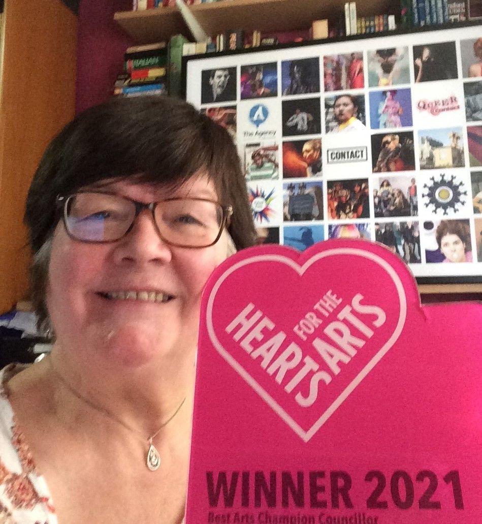 Rochdale councillor scoops art award