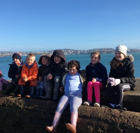 Kingskerswell fundraisers step out for life-saving defibrillator