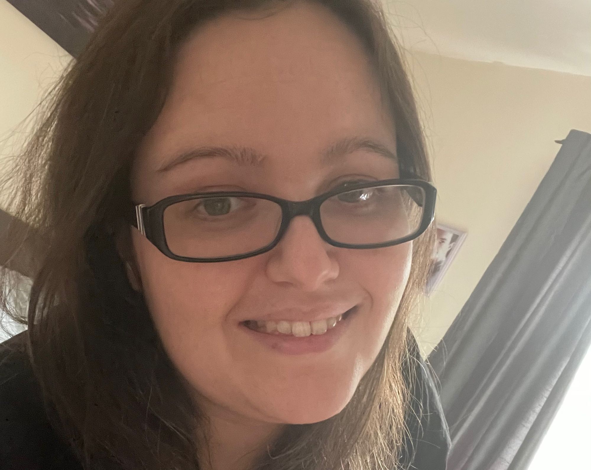 Welshpool mum-of-three thanks local opticians for spotting a rare, life-threatening condition