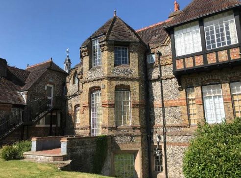 Plans to develop former manor house hospital into luxury homes