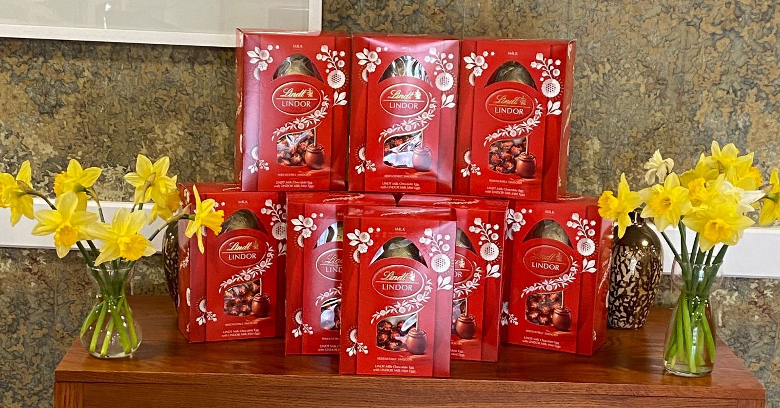 Bath retirement community gives thanks and chocolate to their key worker team