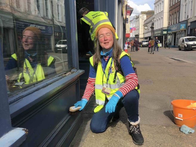 Spring cleans organised in Falmouth to spruce up town post lockdown