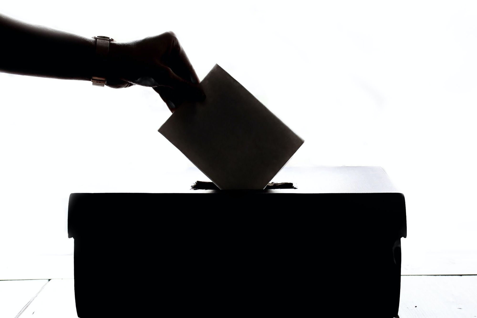 Sevenoaks voters reminded to register for the elections on May 6